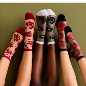 Bombas Sheer Quarter Socks – 3-Pack (Pomegranate Pack) | NWT